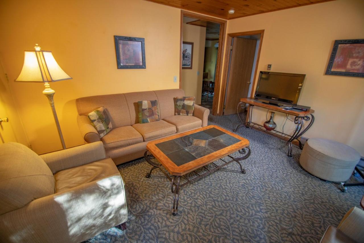 Ridges Inn & Suites Baileys Harbor Exterior photo